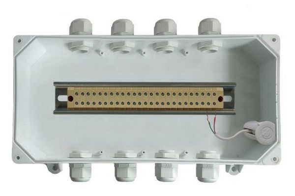 Коробка коммутационная влагозащищенная КСП-Т-25 IP66 "Аякс" Коробка коммутационная влагозащищенная КСП-Т-25 IP66 "Аякс"
