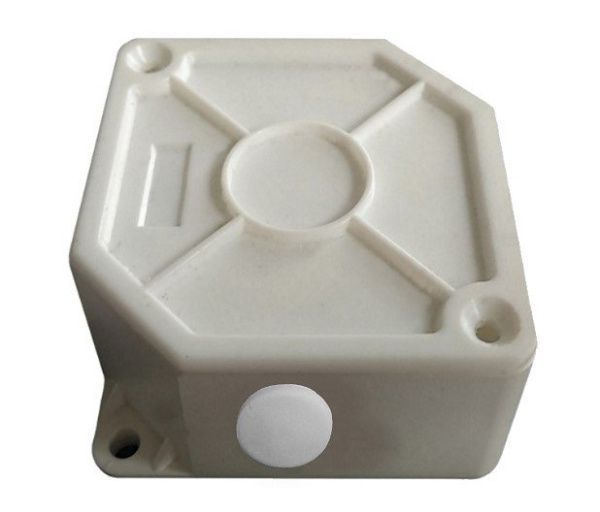 КР 60х60х30, IP65, с 4-мя заглушками КР 60х60х30, IP65, с 4-мя заглушками