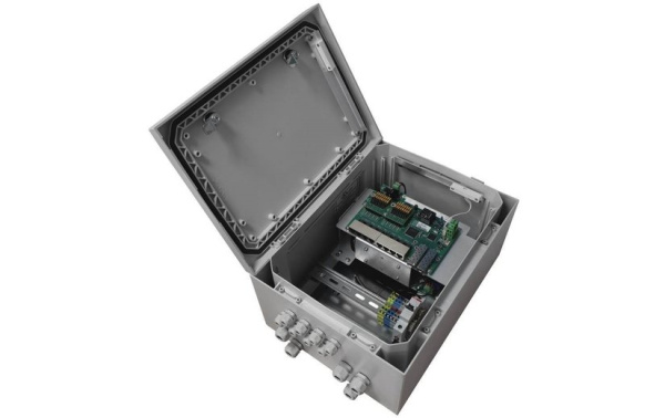 Коммутатор TFortis PSW-2G8F+Box Коммутатор TFortis PSW-2G8F+Box