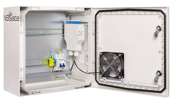 Монтажный шкаф NSC-4040F (C404H0F1) Монтажный шкаф NSC-4040F (C404H0F1)