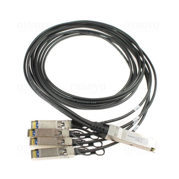 Объединительный DAC кабель QSFP+ 40G для 4х10G Объединительный DAC кабель QSFP+ 40G для 4х10G